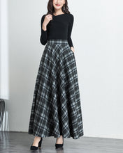 Load image into Gallery viewer, Plaid skirt, Winter skirt, wool skirt, long skirt, vintage skirt, high waist skirt, midi skirt(Q1078)
