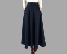Load image into Gallery viewer, Wool skirt/Maxi skirt/winter skirt/a-line skirt/pleated skirt/dark blue skirt/elastic waist skirt/skirt with pockets A05