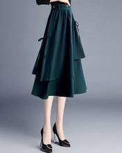 Load image into Gallery viewer, Cotton skirt/Midi skirt/a-line skirt/black skirt/elastic waist skirt/asymmetrical skirt/layered skirt L0058
