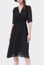 Load image into Gallery viewer, Women's chiffon dress, black dress, summer dress, casual dress, loose fit layered dress, plus size oversize dress(Q3022)