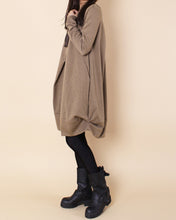 Load image into Gallery viewer, Women's cotton dress/tunic dress/Tunic top women/long t-shirt/long tops/crew neck top/black tunic dress/long sleeve dress Q2068