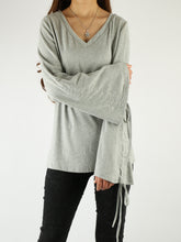 Load image into Gallery viewer, Women's bell sleeve bottoming top/cotton t-shirt/plus size oversized casual customized top(Y1830) - lijingshop