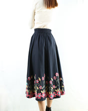 Load image into Gallery viewer, linen skirt, embroidery skirt, high waist skirt, maxi skirt, elastic waist skirt, custom made, long skirt (Q1898) - lijingshop