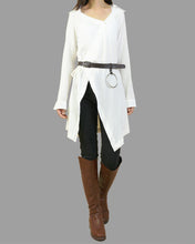 Load image into Gallery viewer, Black Button Down Shirt/Linen Shirt for Women/Asymmetric Blouse/ Plus Size shirt/Oversized Shirt/Collared Shirt(Y1710)