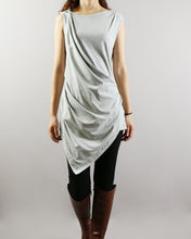 Load image into Gallery viewer, Tunic top for women/Asymmetrical Cotton Tank Top/Sleeveless Tunic Dress/cotton t-shirt/Customized shirt/Tunic Top for Leggings(Y1704S)
