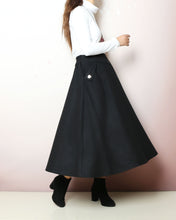 Load image into Gallery viewer, Winter skirt, Wool skirt, warm skirt, Wool plus size skirt, custom made skirt, midi skirt, black skirt (Q2166)