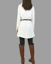 Load image into Gallery viewer, Linen Shirt for Women/Black Button Down Shirt/Asymmetric Blouse/ Plus Size shirt/Oversized Shirt/Collared Shirt(Y1710)