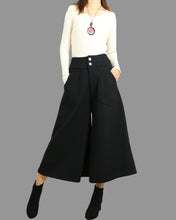 Load image into Gallery viewer, Wool wide leg pants, loose pants, Cropped pants, black trousers, mid-calf length pants, handmade winter pants(K1908)