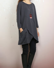 Load image into Gallery viewer, 3/4 sleeve cotton tunic top, Boho tunic tops, casual loose t-shirt, women's dark blue long tops(Y2008)