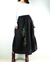 Load image into Gallery viewer, Women's linen skirt/maxi skirt/elastic waist peacock feather skirt/plus size skirt/oversize skirt/casual skirt/black skirt(Q1009) - lijingshop