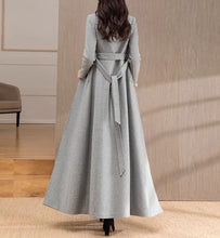 Load image into Gallery viewer, Wool Coat women, Long Wool Jacket, Coat dress, Winter Coat, wool Trench Coat, Full Length coat, maxi coat, Belt Coat, Handmade Coat(Y1187)
