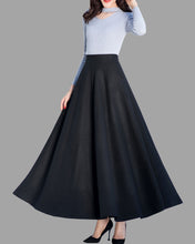 Load image into Gallery viewer, Long wool skirt, Elastic waist skirt, Maxi skirt, Wool skirt, Winter skirt, black skirt, vintage skirt, high waist skirt, wool maxi skirt Q0015
